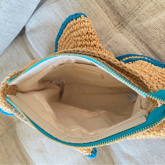 BTB Los Angeles Joey Raffia Clutch - Picture 5 of 12